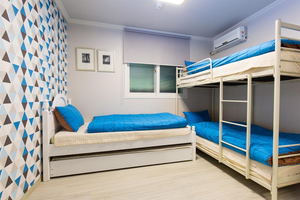 Oh Blue Guesthouse Szöul Szoba fotó